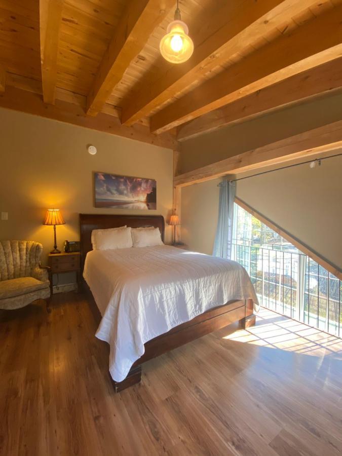 Timber House Resort Брайтон Экстерьер фото